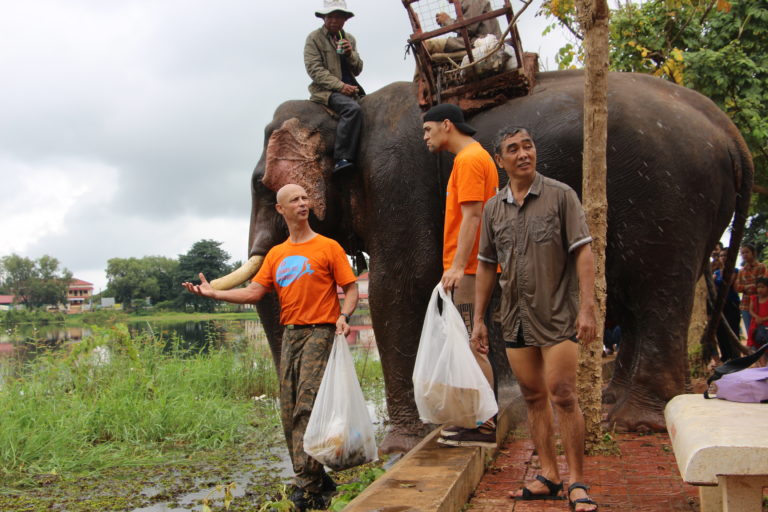 LA JOURNÉE WORLD CLEANUP À BANLUNG